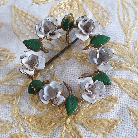 Vintage Rose Pin Cottagecore - Picture 3 of 5